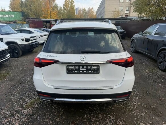 2026 Mercedes-Benz GLE 300 d II (V167) Рестайлинг, белый, 13990000 рублей - вид 3