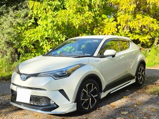 2019 Toyota C-HR I, белый, 2000000 рублей, вид 1