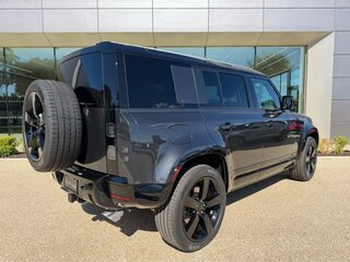 2025 Land Rover Defender 110 II, серый, 18475640 рублей, вид 5