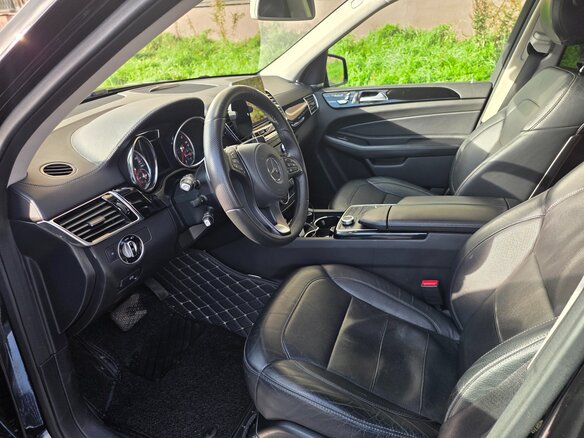 2018 Mercedes-Benz GLS 350 d I (X166), чёрный, 5500000 рублей - вид 6