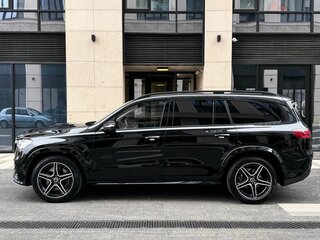 2026 Mercedes-Benz GLS 450 II (X167) Рестайлинг, чёрный, 15990000 рублей, вид 3