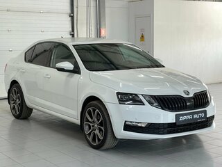 2018 Skoda Octavia III (A7) Рестайлинг, белый, 1919000 рублей, вид 1