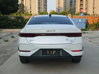2025 BYD Qin Plus EV 510 I Рестайлинг, белый, 1735700 рублей, вид 5