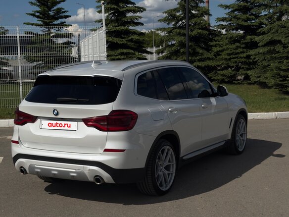 2019 BMW X3 20i xDrive III (G01), белый, 3900000 рублей - вид 12