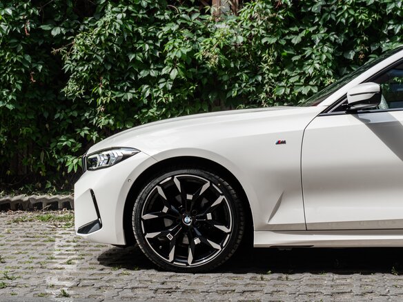 2024 BMW 3 серии 320d xDrive VII (G2x) Рестайлинг 2, белый - вид 4