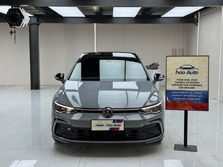 2022 Volkswagen Golf VIII, серебристый, 1800000 рублей, вид 2