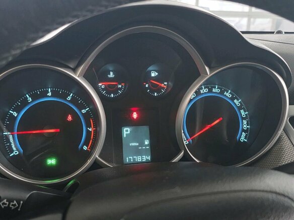 2012 Chevrolet Cruze I, белый - вид 16