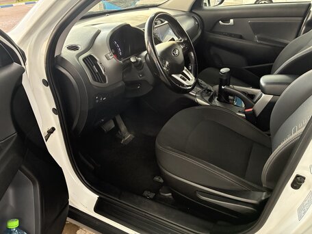 2014 Kia Sportage III Рестайлинг, белый, 1570000 рублей, вид 4