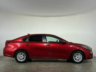 2019 Kia Cerato IV, красный, 1648000 рублей, вид 5