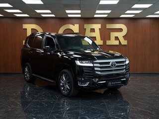 2022 Toyota Land Cruiser 300 Series, чёрный, 9981660 рублей, вид 3
