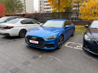 2022 Audi A7 40 TDI II (4K), синий, 5600000 рублей, вид 3