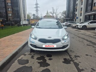 2014 Kia Ceed II, белый, 570000 рублей, вид 2