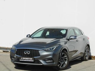 Infiniti Q30