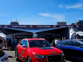 2014 Audi RS Q3 I (8U), красный, 4299999 рублей, вид 5