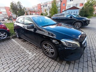 2017 Mercedes-Benz A-Класс 180 III (W176) Рестайлинг, чёрный, 1600000 рублей, вид 2