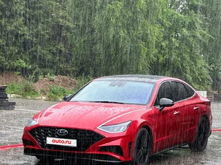 2021 Hyundai Sonata VIII (DN8), красный, 1799999 рублей, вид 2