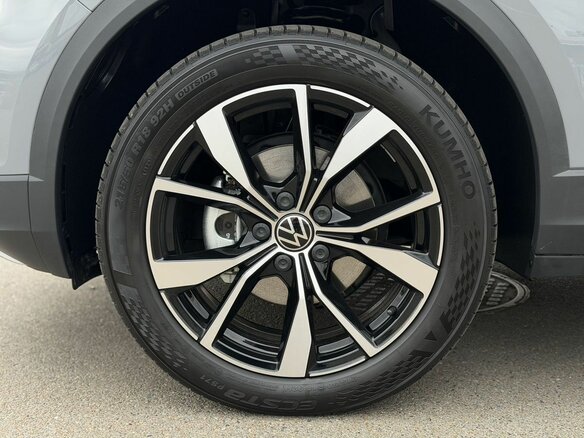 2026 Volkswagen T-Roc I (China Market) Рестайлинг, серый, 3050000 рублей - вид 8