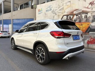 2022 BMW X1 Long 20Li sDrive II (F48) Рестайлинг, белый, 2629700 рублей, вид 3