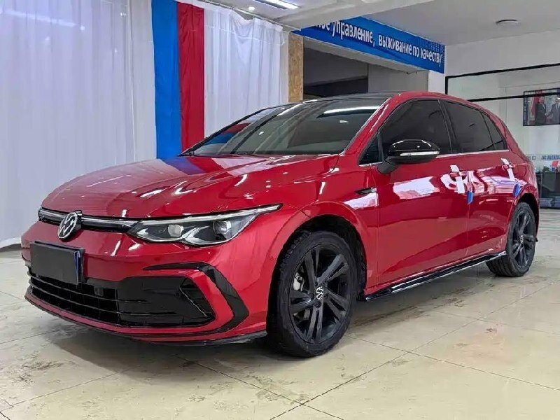 Открыть фотографии: Volkswagen Golf VIII