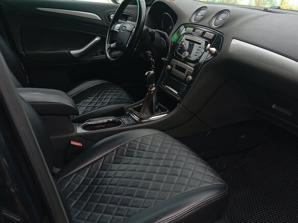 2008 Ford Mondeo IV, чёрный - вид 2