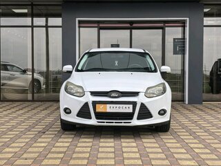 2012 Ford Focus III, белый, 560000 рублей, вид 2