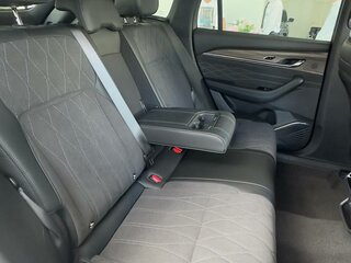 2026 Geely Monjaro I, чёрный, 4954990 рублей, вид 4