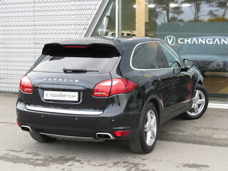 2012 Porsche Cayenne II (958), чёрный, 1895000 рублей, вид 2