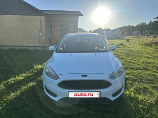 2015 Ford Focus III Рестайлинг, белый, 625000 рублей, вид 3