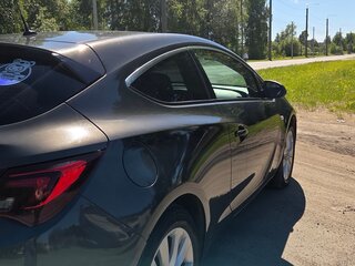 2013 Opel Astra GTC J Рестайлинг, серый, 750000 рублей, вид 3