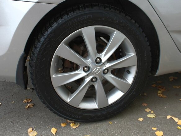2011 Hyundai Solaris I, серебристый, 795000 рублей - вид 20