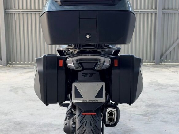 2025 BMW R 1300 RT, чёрный - вид 5
