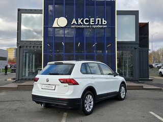 2020 Volkswagen Tiguan II, белый, 2575000 рублей, вид 5