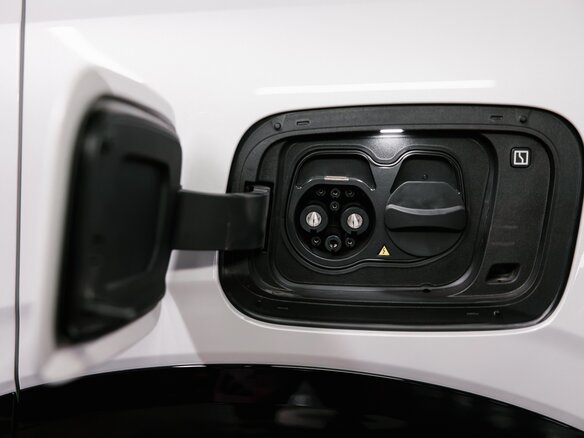2026 Zeekr 8X 70 kWh, белый, 11428000 рублей - вид 12
