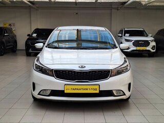 2019 Kia Cerato III Рестайлинг (Classic), белый, 1450000 рублей, вид 2
