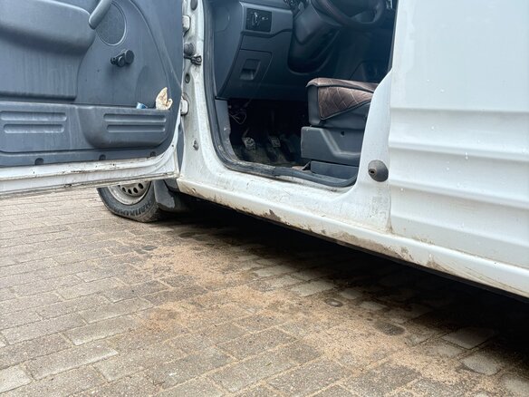 2010 Ford Transit Connect SWB I Рестайлинг, белый, 600000 рублей - вид 6