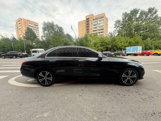 2019 Mercedes-Benz E-Класс 220 d V (W213, S213, C238), чёрный, 3540000 рублей, вид 4