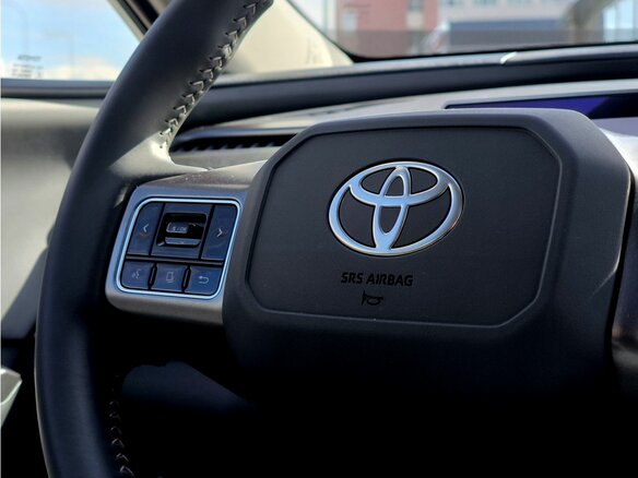 2026 Toyota RAV4 VI (XA60), белый, 4550000 рублей - вид 15