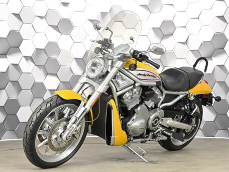 2005 Harley-Davidson V-Rod, жёлтый, 729000 рублей, вид 2