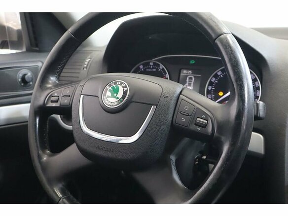 2011 Skoda Octavia Scout II (A5) Рестайлинг, серый, 1057400 рублей - вид 7