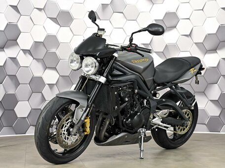 2010 Triumph Street Triple, серый, 449000 рублей, вид 2