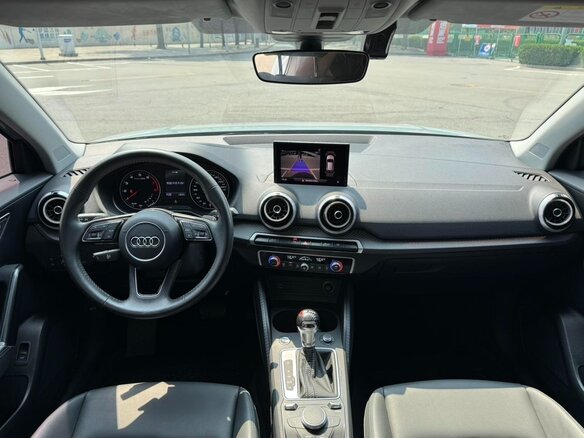 2023 Audi Q2 L 35 TFSI I Рестайлинг, серый, 1770700 рублей - вид 15