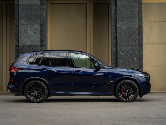 2025 BMW X5 30d IV (G05/G18) Рестайлинг, синий, 13800000 рублей - вид 7