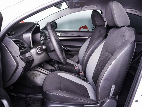 2024 Lada (ВАЗ) Vesta I Рестайлинг (NG), белый - вид 7
