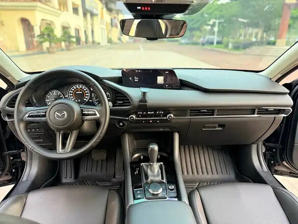 2023 Mazda 3 Axela IV (BP), чёрный, 1650000 рублей - вид 7