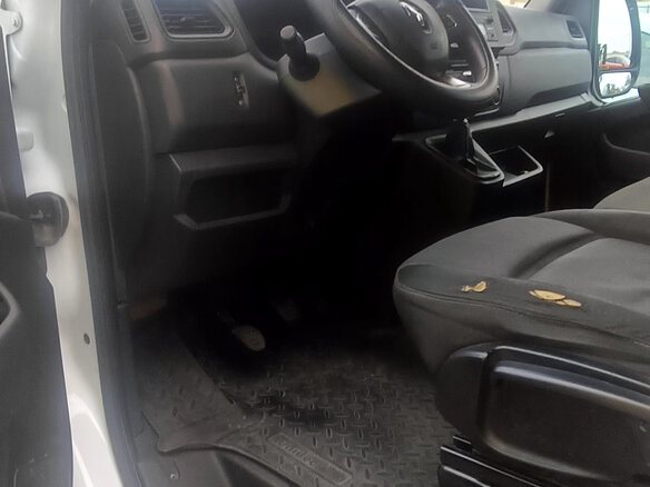 2021 Renault Master, белый, 1750000 рублей - вид 10