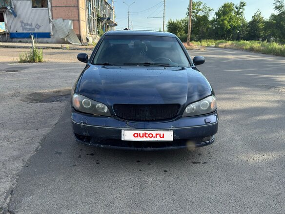 2001 Nissan Maxima V (A33), синий, 350000 рублей