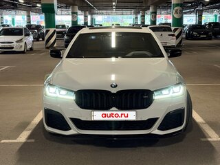 2021 BMW 5 серии 520i VII (G30/G31/G38) Рестайлинг, белый, 4000000 рублей, вид 1