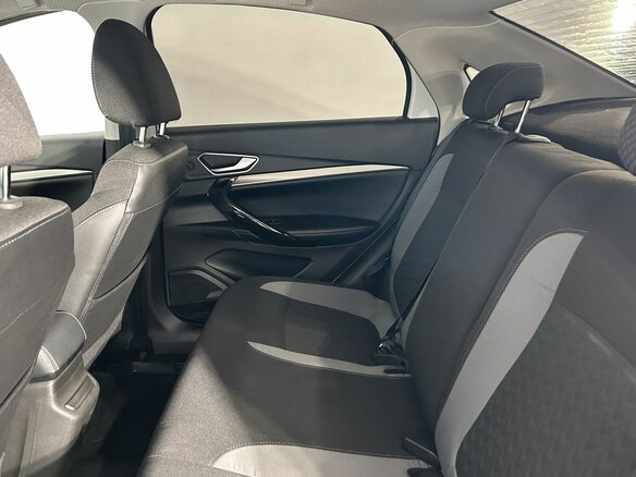 2024 Lada (ВАЗ) Vesta I Рестайлинг (NG), белый, 1225000 рублей - вид 20