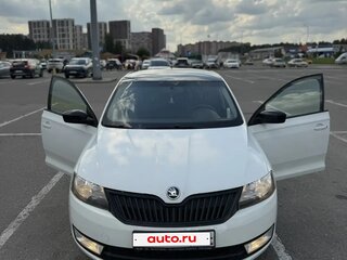 2015 Skoda Rapid I, белый, 900000 рублей, вид 4