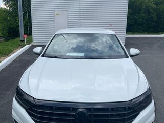 2020 Volkswagen Jetta VII, белый, 1850000 рублей, вид 2
